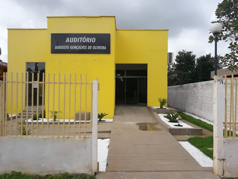 Câmara de Dois Irmãos do Tocantins 02.jpeg