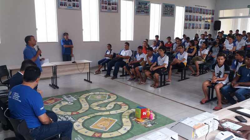 Conscientização de Política aos Jovens-07.jpeg